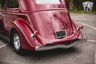 1936 Ford Deluxe