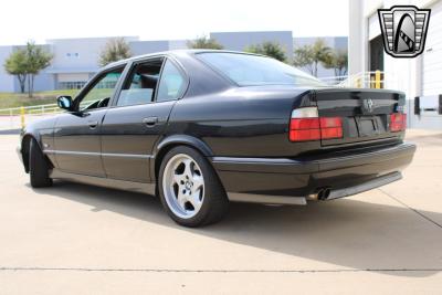 1991 BMW M5