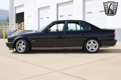 1991 BMW M5