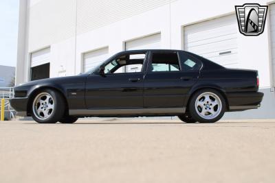 1991 BMW M5