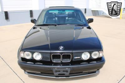 1991 BMW M5