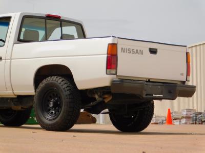 1996 Nissan PICKUP