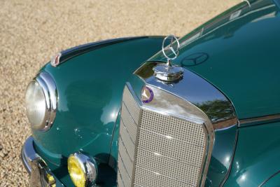 1953 Mercedes - Benz 300 S Coup&eacute;