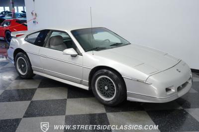 1987 Pontiac Fiero GT