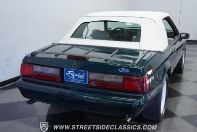 1990 Ford Mustang Convertible 7 UP Edition