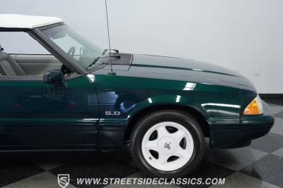 1990 Ford Mustang Convertible 7 UP Edition