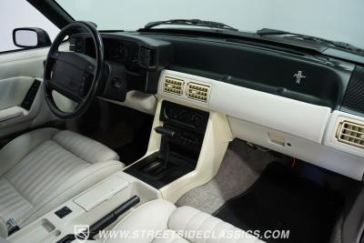 1990 Ford Mustang Convertible 7 UP Edition