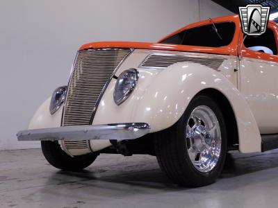 1937 Ford Coupe