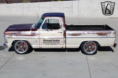 1967 Ford F100