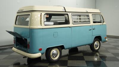 1970 Volkswagen Westfalia Camper