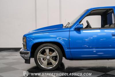 1996 Chevrolet C1500 Restomod