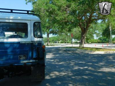 1972 Land Rover Santana