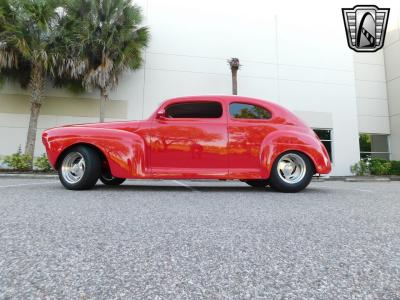 1941 Ford Deluxe