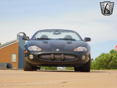 2002 Jaguar XKR