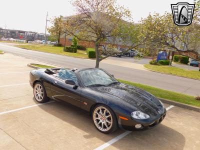 2002 Jaguar XKR