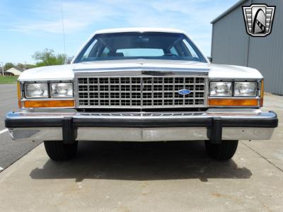 1985 Ford Crown Victoria