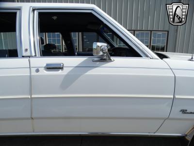 1985 Ford Crown Victoria