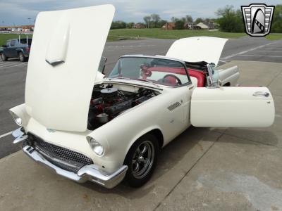 1956 Ford Thunderbird