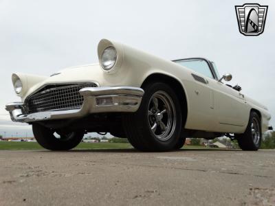 1956 Ford Thunderbird