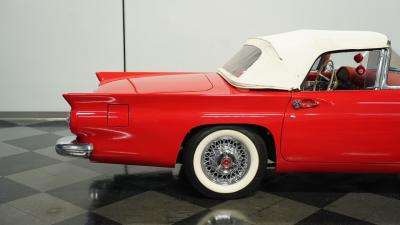 1957 Ford Thunderbird