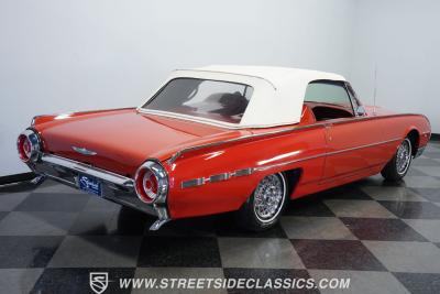 1962 Ford Thunderbird Sports Roadster