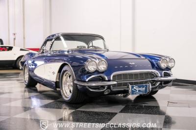 1961 Chevrolet Corvette Restomod