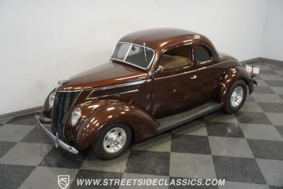 1937 Ford Coupe