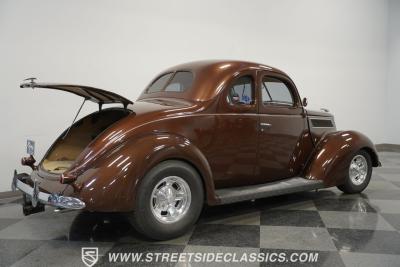 1937 Ford Coupe