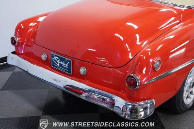 1952 Pontiac Chieftain Convertible Restomod