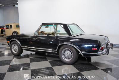 1968 Mercedes - Benz 280SL Pagoda