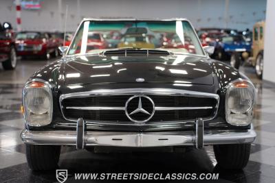 1968 Mercedes - Benz 280SL Pagoda