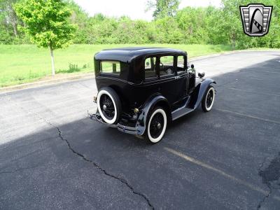 1931 Ford Sedan