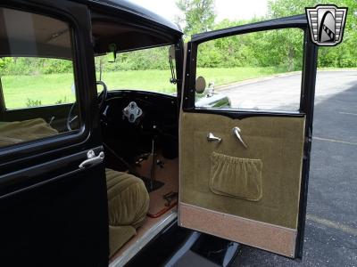 1931 Ford Sedan