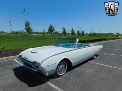 1962 Ford Thunderbird