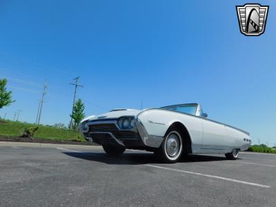 1962 Ford Thunderbird