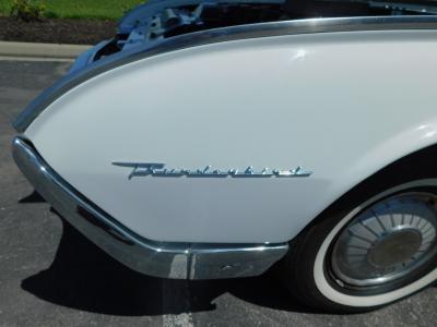 1962 Ford Thunderbird