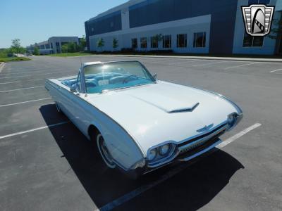 1962 Ford Thunderbird