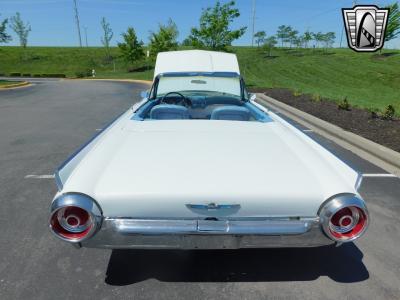 1962 Ford Thunderbird