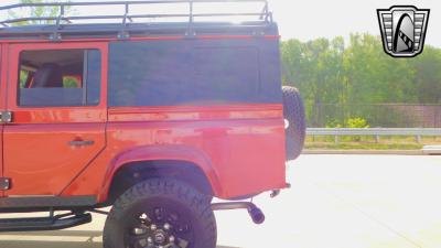 1987 Land Rover Defender