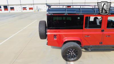 1987 Land Rover Defender