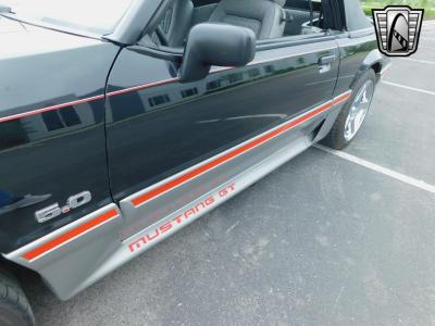 1988 Ford Mustang