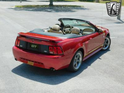 2004 Ford Mustang