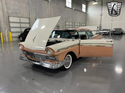 1957 Ford Fairlane