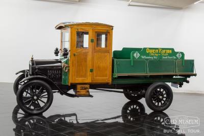 1925 Ford Model T Express Delivery