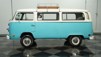 1977 Volkswagen Type 2 Bus