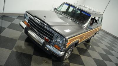 1989 Jeep Grand Wagoneer