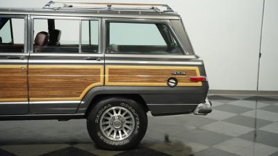 1989 Jeep Grand Wagoneer