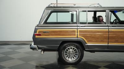 1989 Jeep Grand Wagoneer