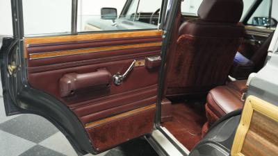 1989 Jeep Grand Wagoneer