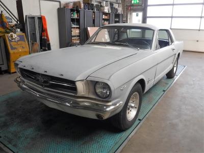 1965 Ford Mustang 260 Coupe